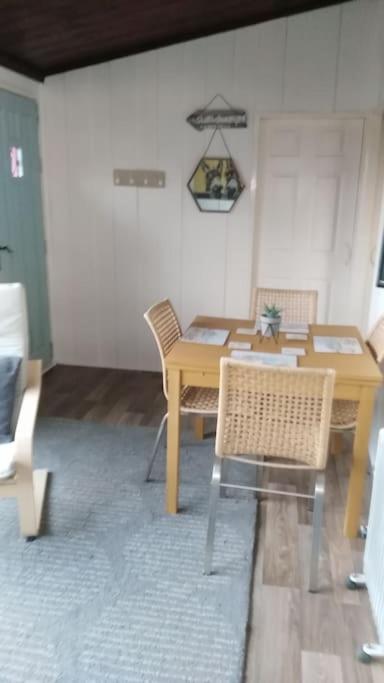 锡顿No 27 A Dog Friendly Rural Coastal Chalet别墅 外观 照片